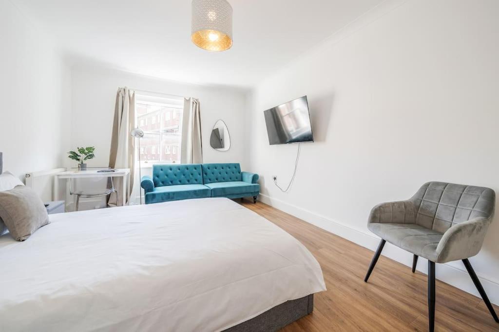 Вилла House 10 Mins To Tower Bridge Hot Tub & Parking Лондон Экстерьер фото